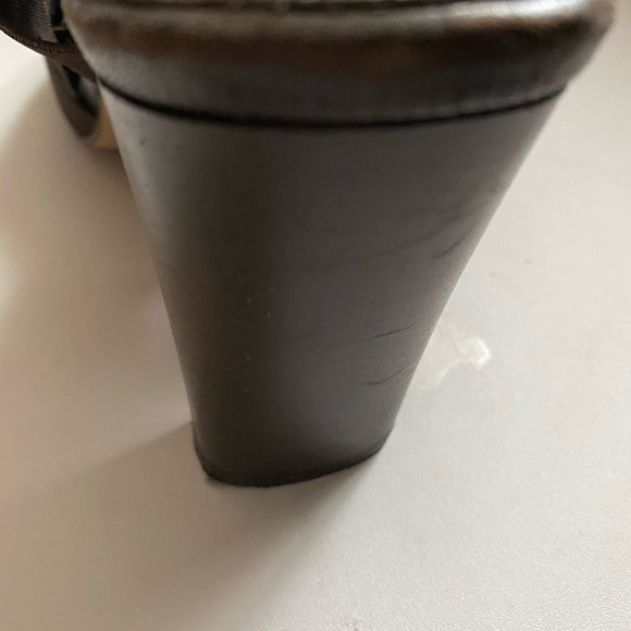 Sacco Strappy Heel Sandals. Made in Italy - Picture 9 of 11